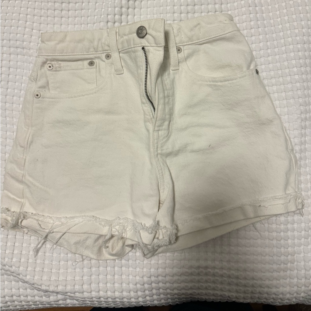 Madewell Curvy High Rise Denim Short Size 25